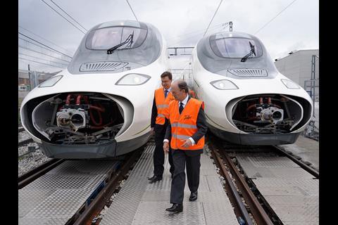 European Commission Vice-President for the Euro & Social Dialogue Valdis Dombrovskis visited Talgo's Madrid plant.
